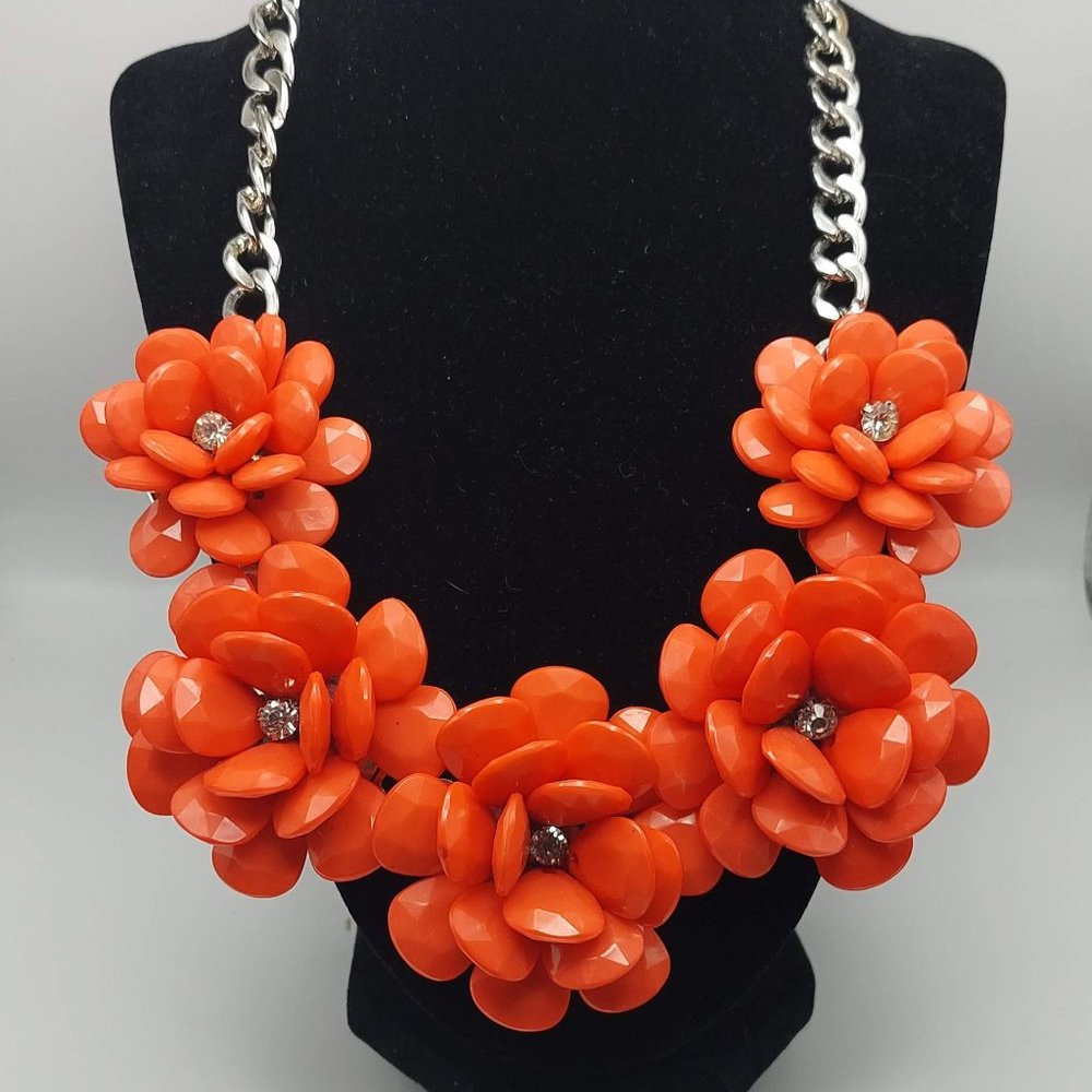Coral Floral Chunky Big Necklace
